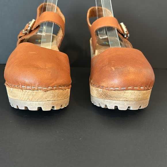 MIA brown wooden and leather clogs size 11 (41) - Picture 5 of 10